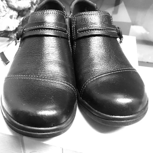 Clarks Shoes - Clarks Cheyn Madi Loafers
